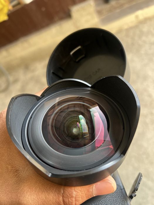 Canon 6D va Canon 1300D sotiladi