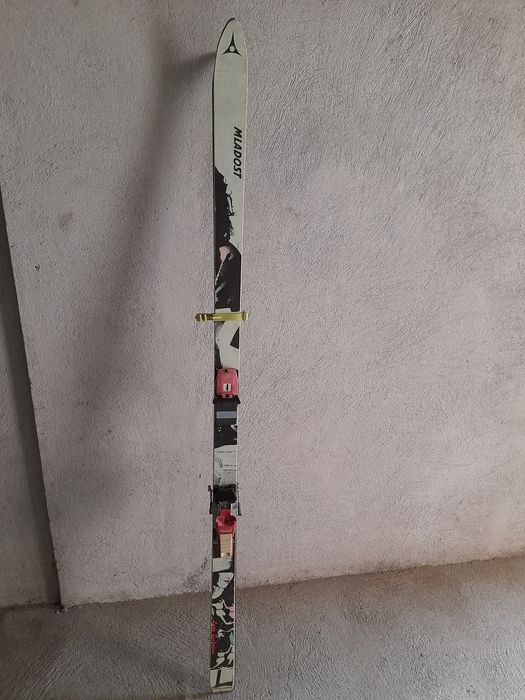 Ски с автомати 185 см