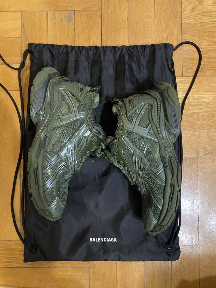 Balenciaga Runner