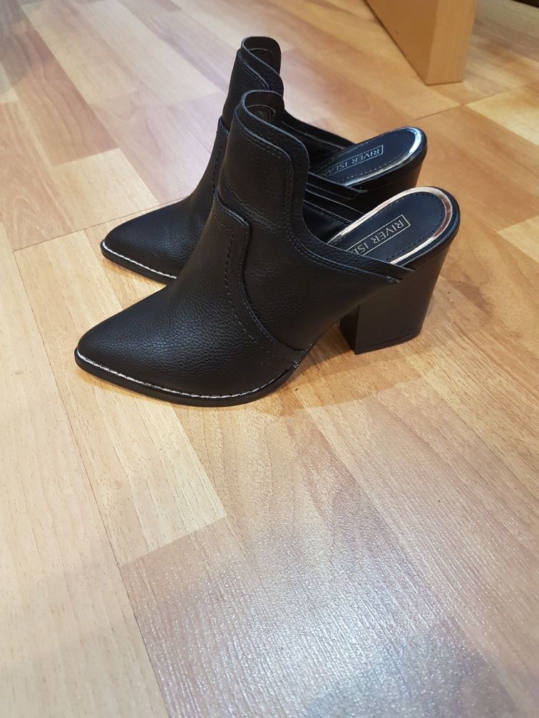 Pantofi River Island masura 36 la doar 45 lei