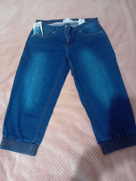 Blugi dama mărimea 44 doua perechi