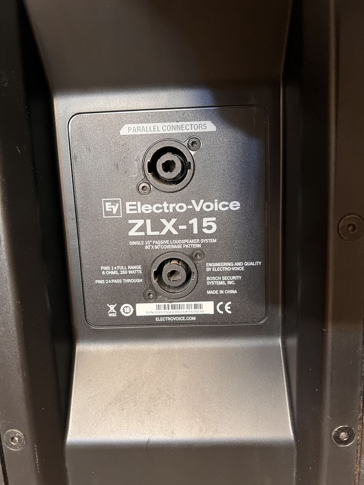 Electrovoice ZLX 15P - 2 boxe pasive