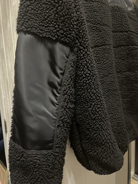 Продавам яке G-star