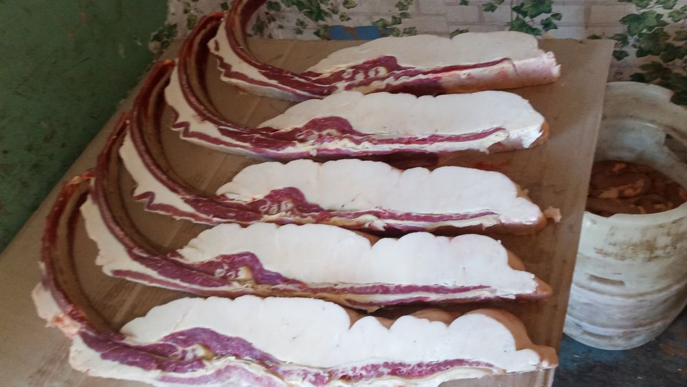 Продается мясо конина пол туши,1/4,целиком