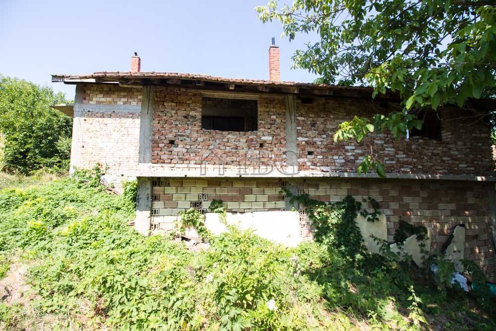 Продава се Къща в Бяла - 200 кв.м за 115 €/кв.м - Снимка #2