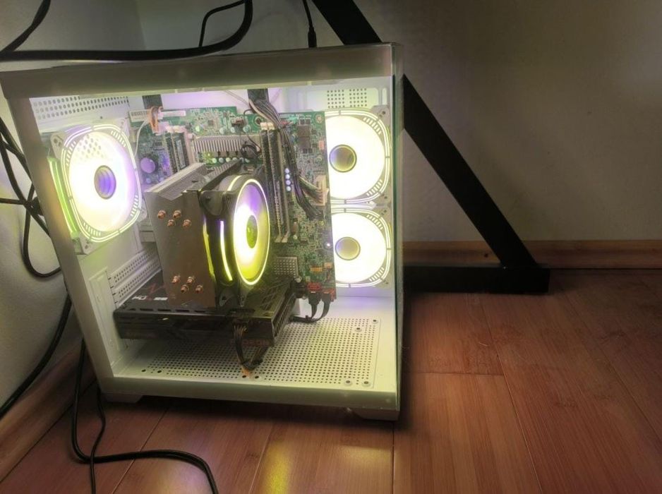 Unitate Gaming Intel