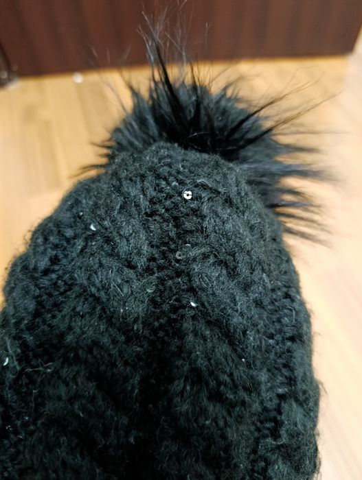 Căciulă de damă groasă, tricotată, Avanti, cu pompon și căptușeală fle