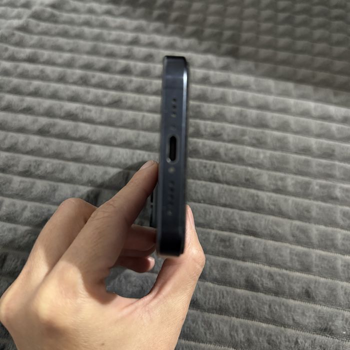 Iphone 15 pro 128 Gb