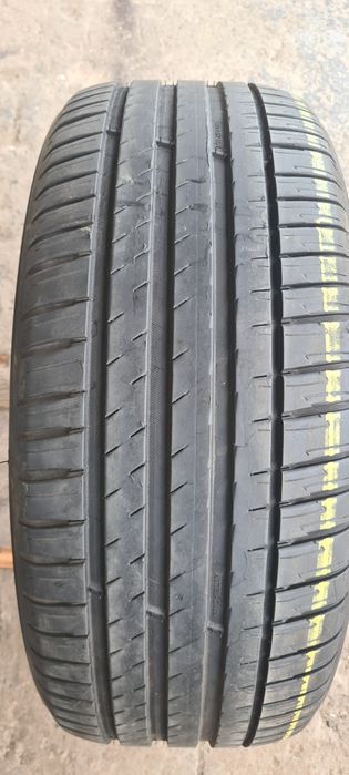 2 anvelope vara Michelin 245/50/19,ca si noi.