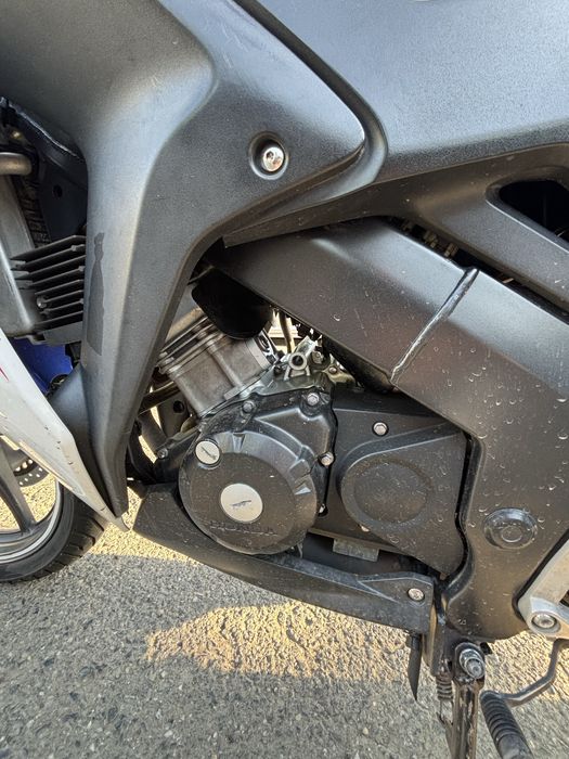 Vand honda cbr 125 pentru A1 malossi(set 166cc+power commander)