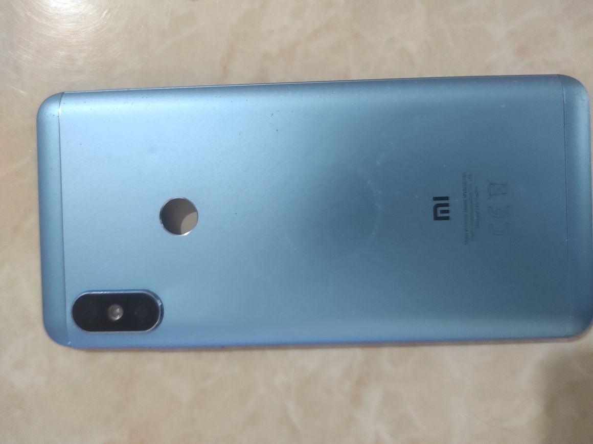 Redmi note 5 pro zapchastga. Tekshirib olish mumkin.