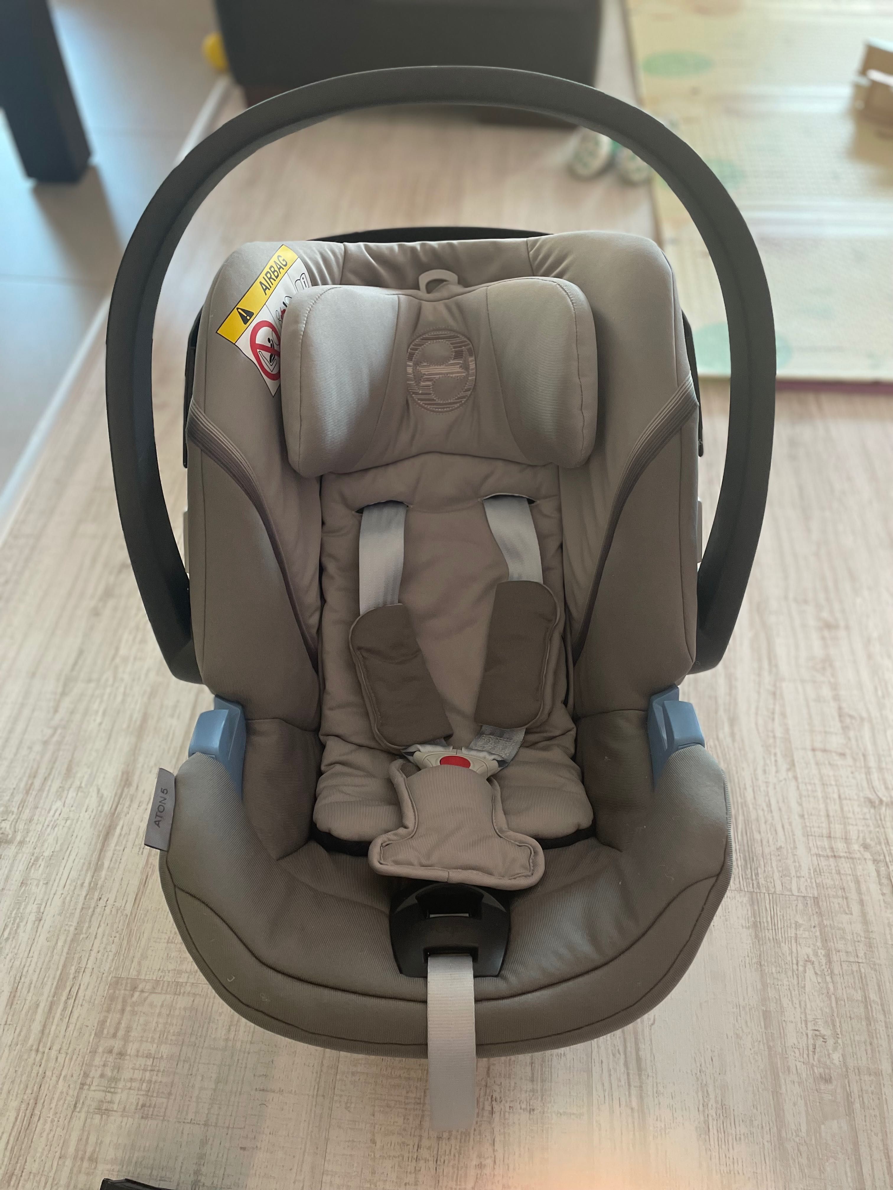 Стол за кола Cybex Aton 5(0-13kg)+ адаптори за количка Venicci