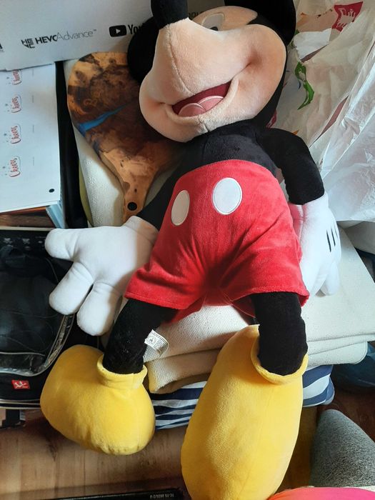 Големи плюшени играчки