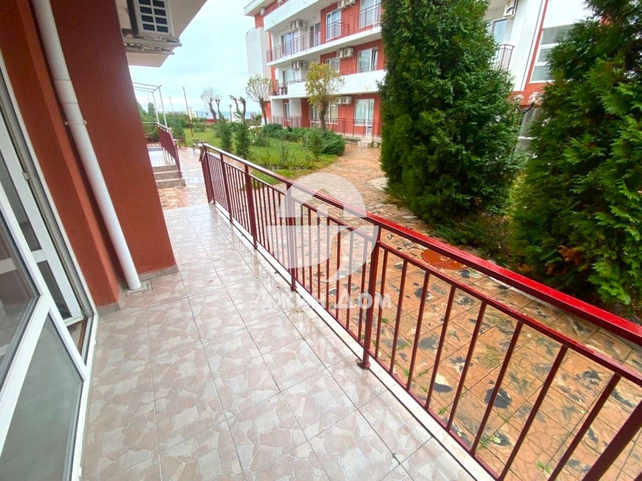 Продава се Двустаен апартамент в к.к. Елените - 62 кв.м за 1017 €/кв.м - Снимка #5