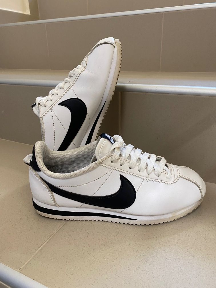 Nike Cortez 38 бял и черен