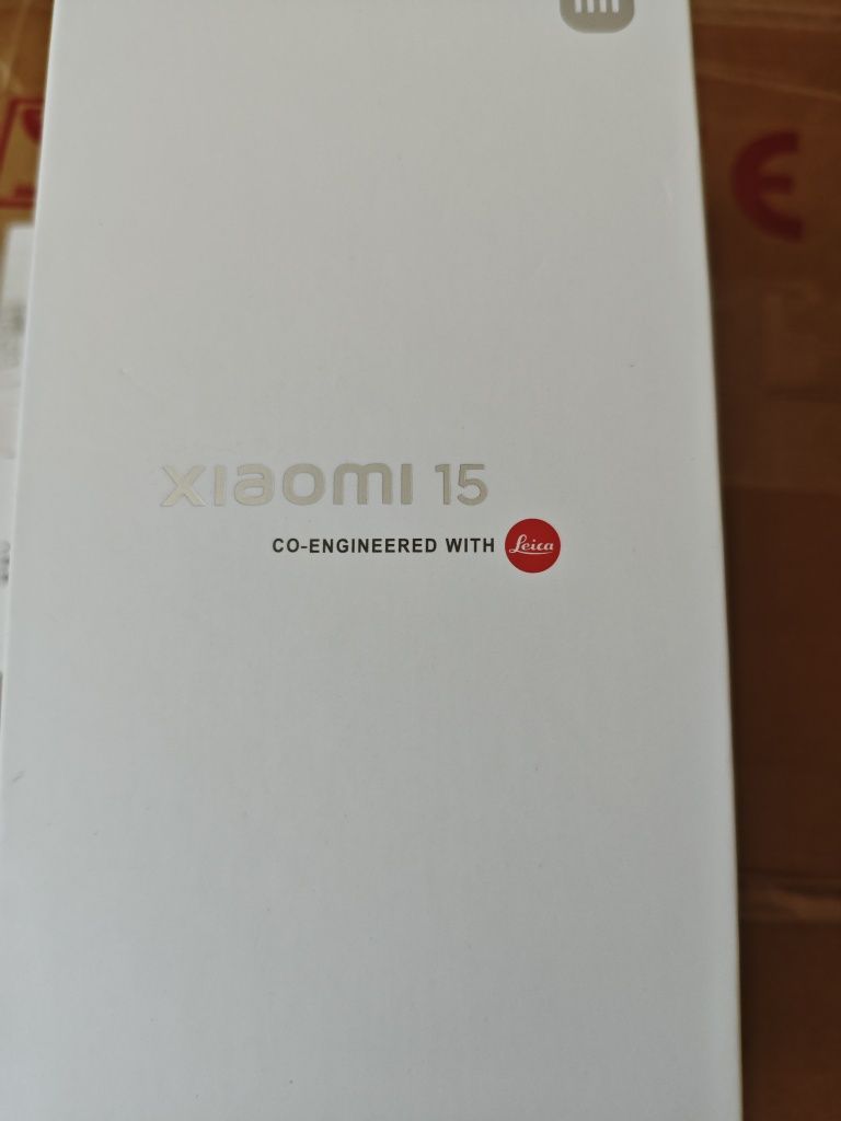 Чисто нов Xiaomi 15 16Ram /512GB BGГлобална верси