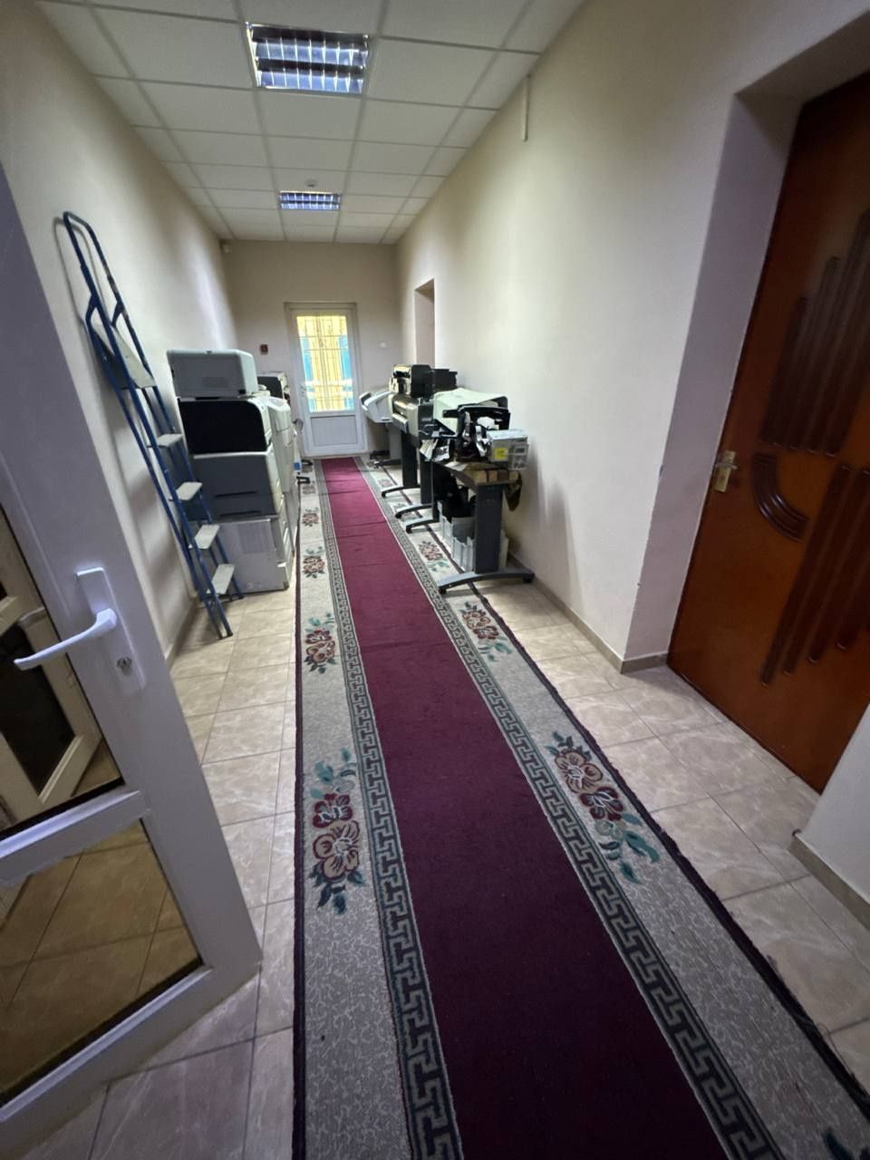 Урда офисы 100м²- 36м² 1этаж 2линия Юр адрес 24/7