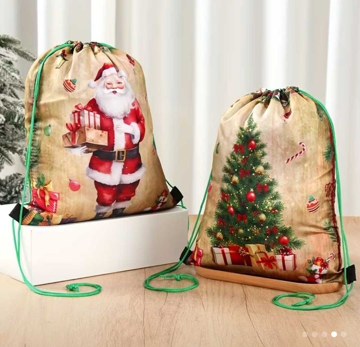 Коледни подаръчни торбички/чантички