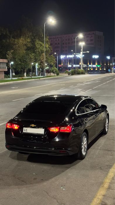 Malibu 2.4 yurgan sotiladi