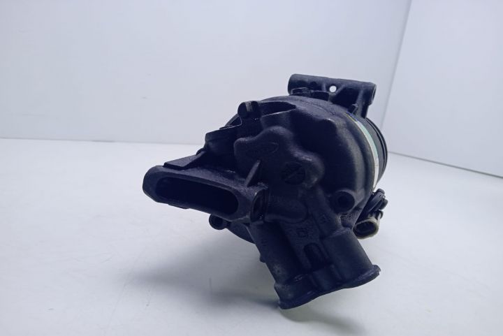 Compresor clima   13124752 Opel Zafira B seria