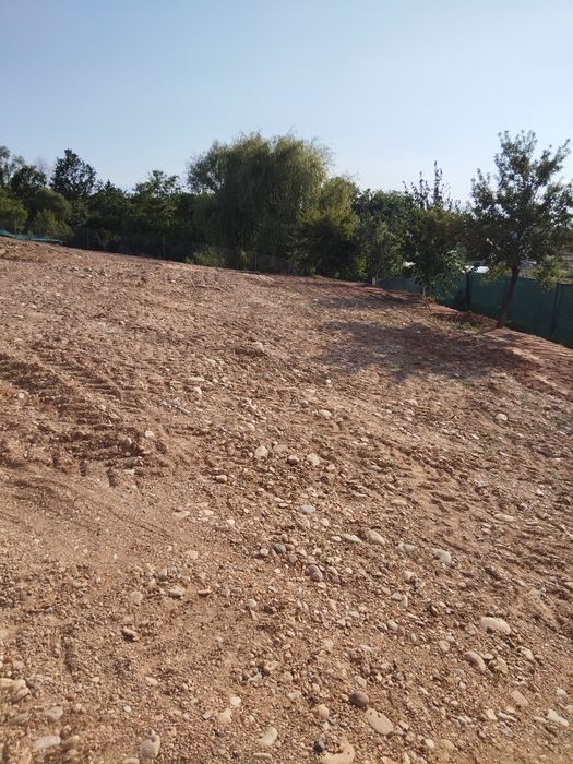 Teren de vânzare intravilan strada Labusesti Pitești Argeș