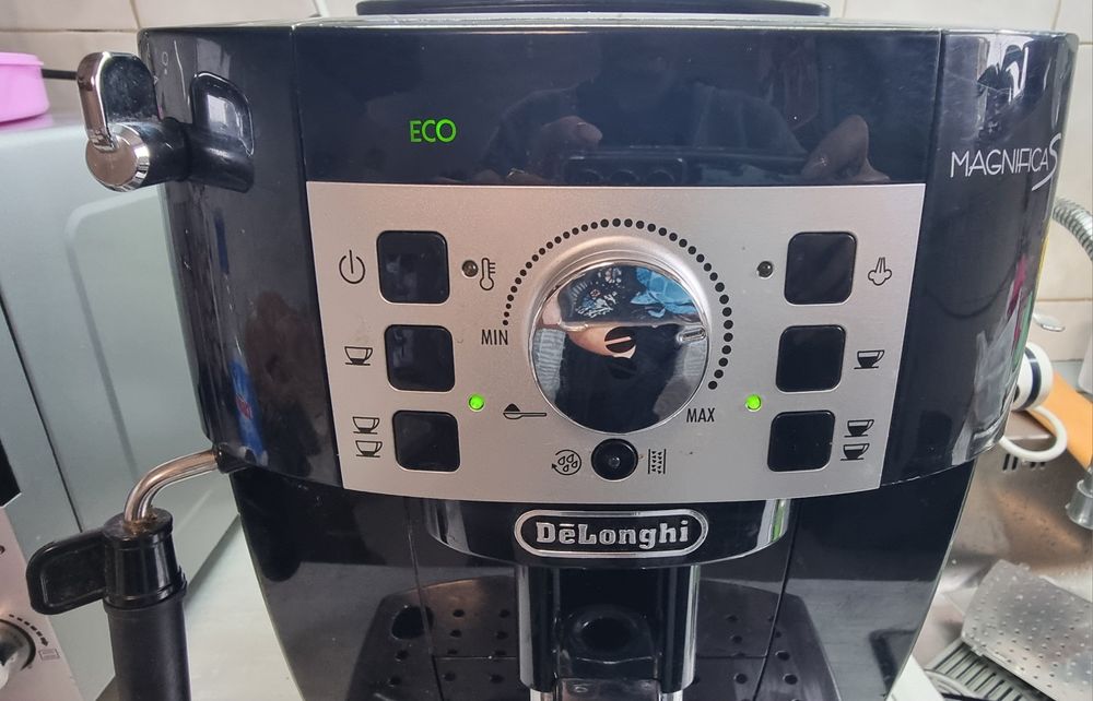 Кафемашина Delonghi Magnific S