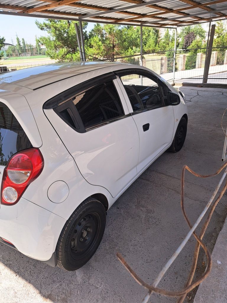 Спарк 2015 Spark