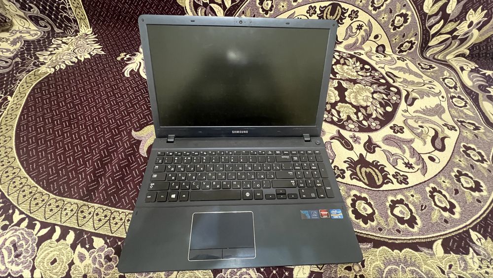 Ноутбук samsung 470R corei5