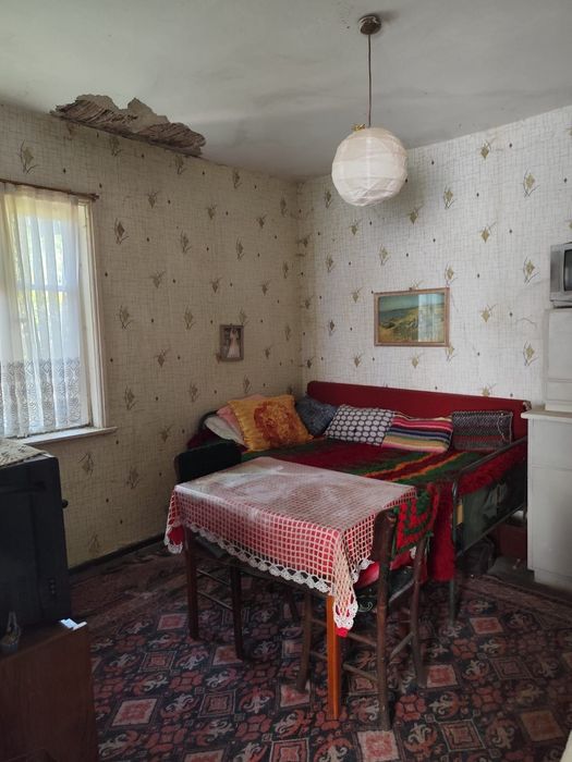 Продавам къща в гр. Айтос