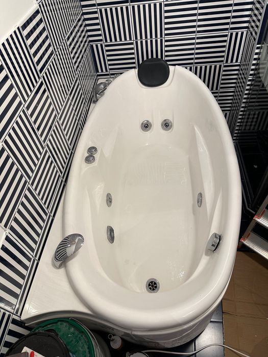 Джакузи ванна 162х86 см