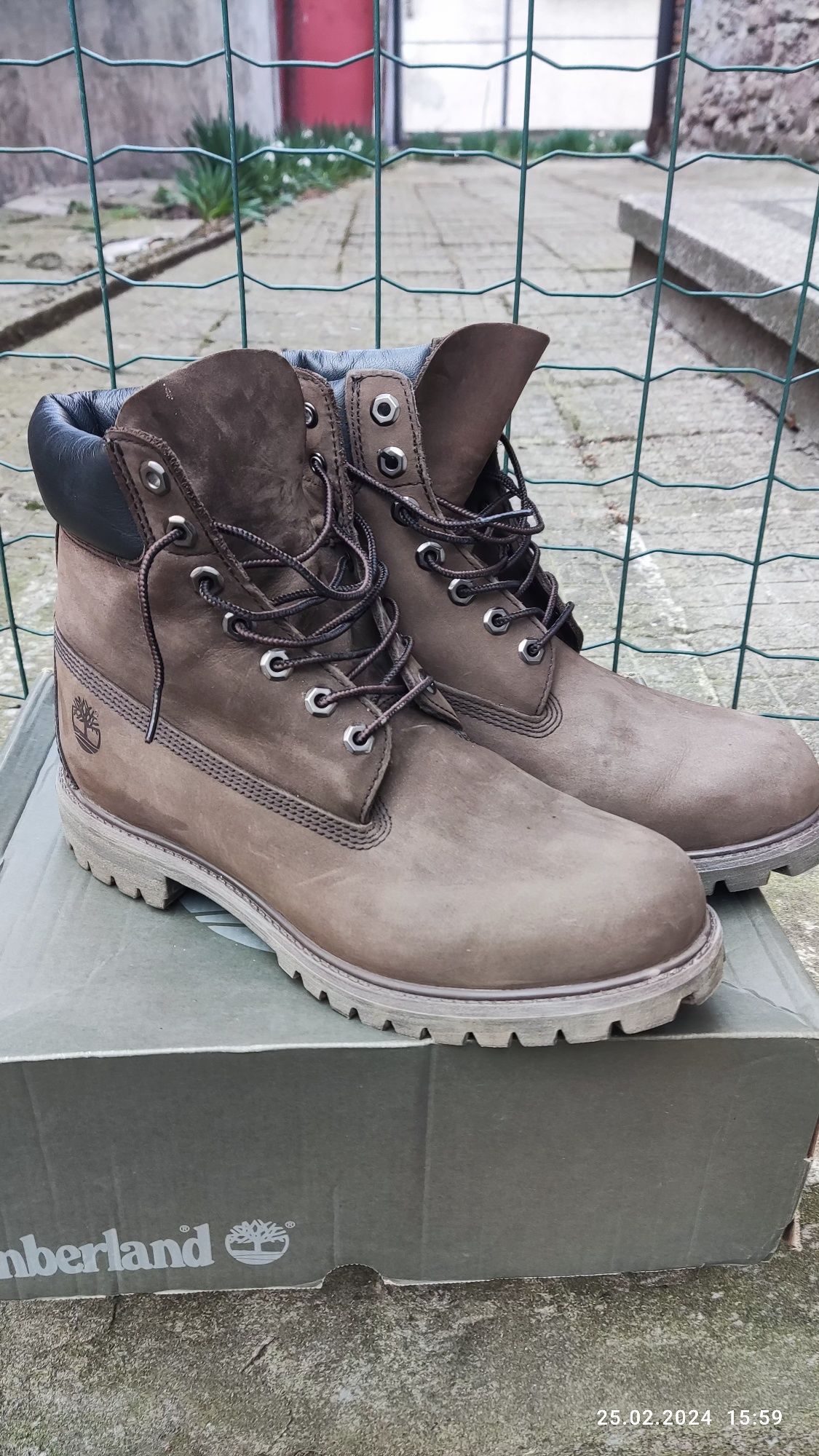 " Timberland" Premium 6 in waterproof boots