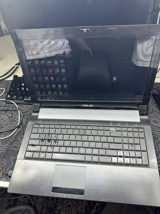 Продам ноутбук Asus 256gb