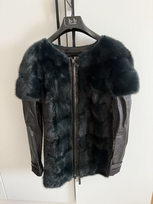 Продам норковую жилетку