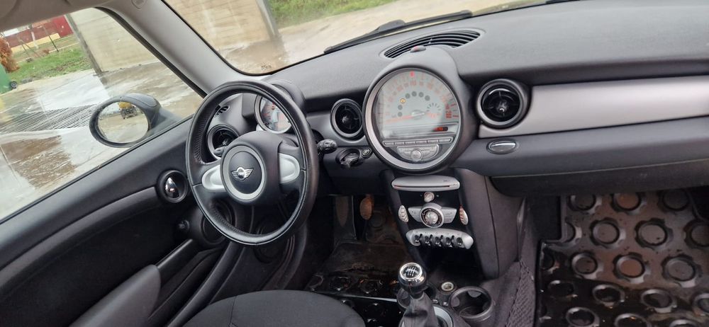 Mini cooper r56 2009