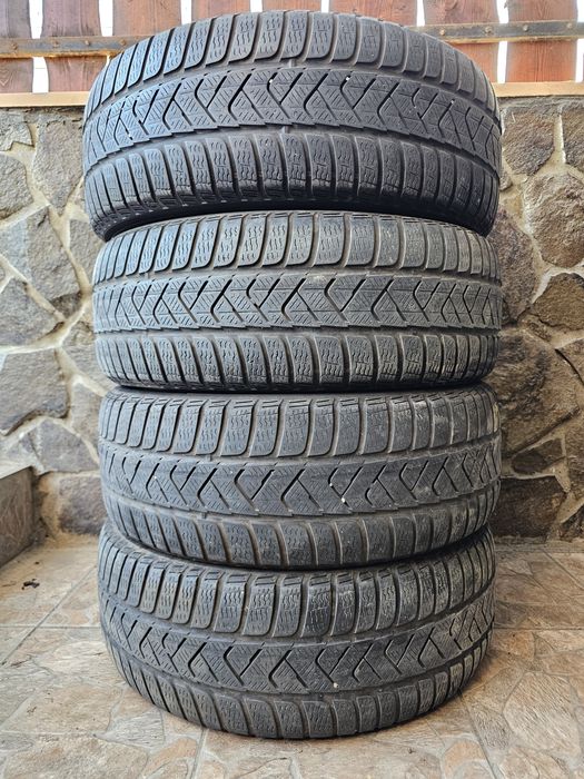 Anvelope Pirelli 215/60 R16 Iarna