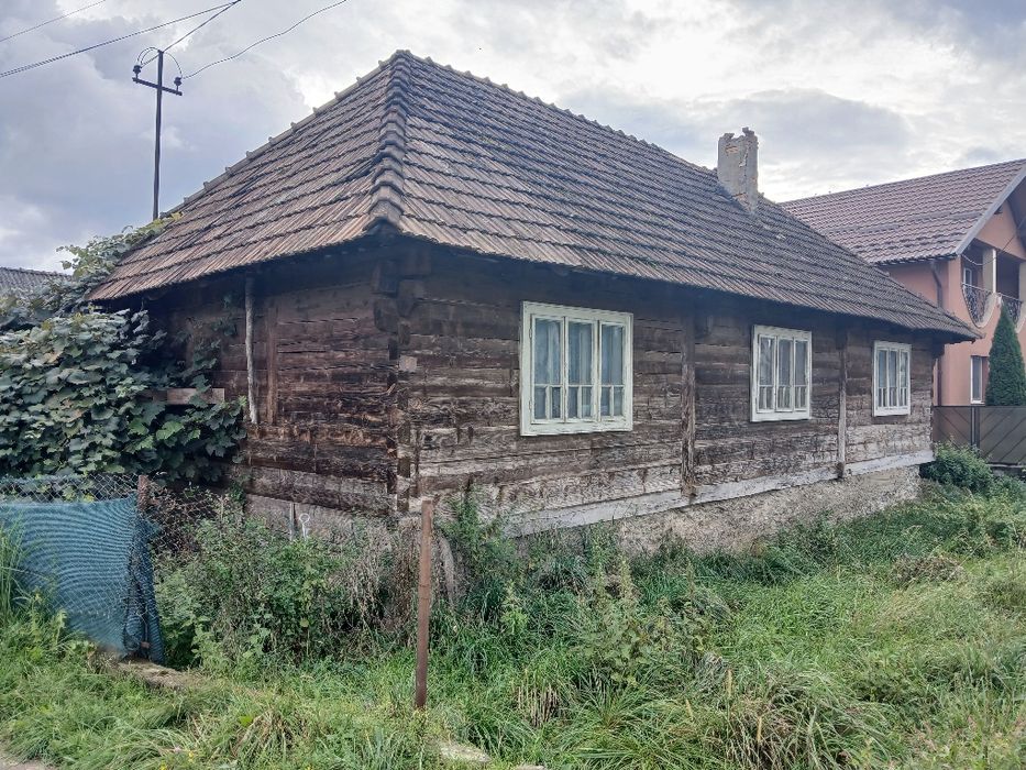 Vand casa de Brad cu 3 camere