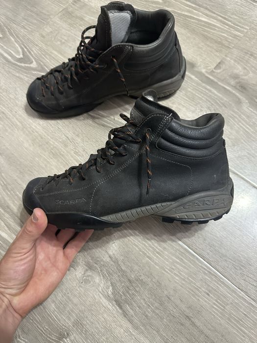 Bocanci Scarpa marimea 43