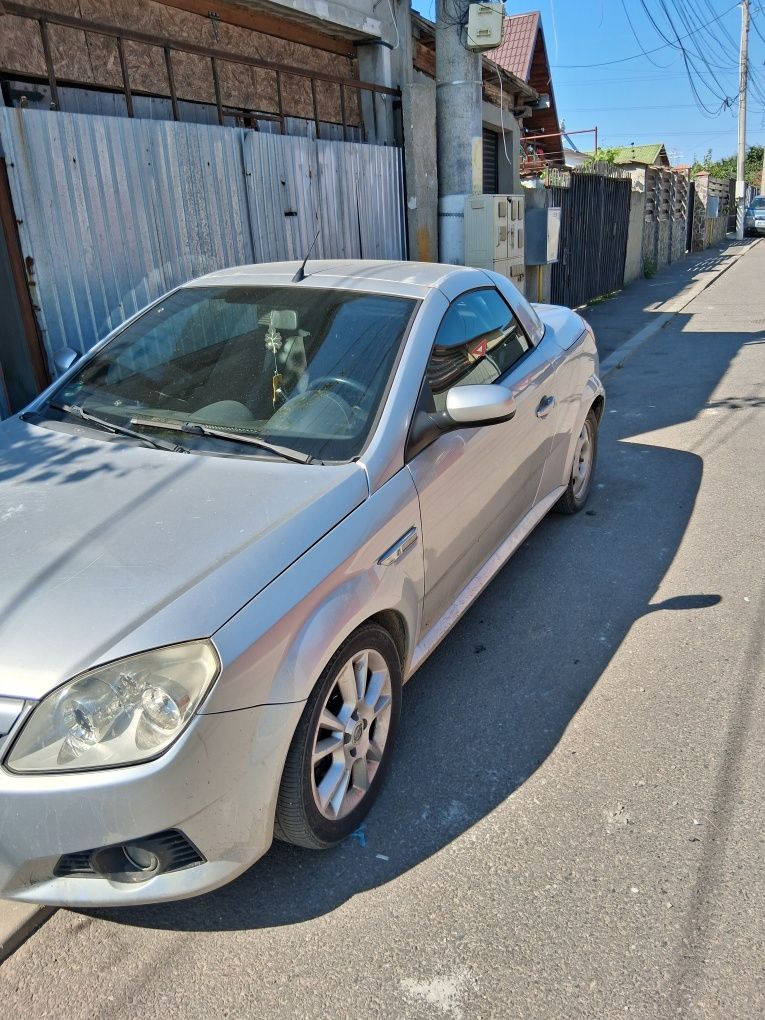 Vând Opel tigra  decapotabil