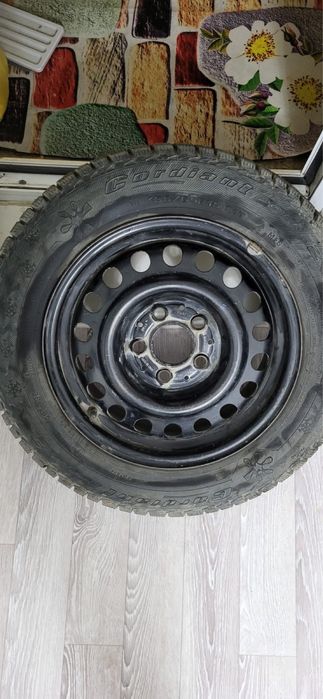 Продам Зимние покрышки с штампом