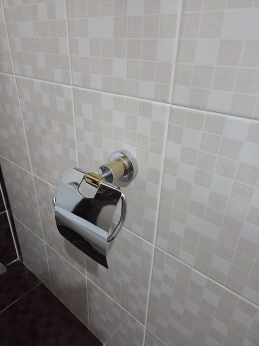 Держатель для туалетной бумаги