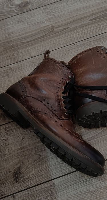 Papuci eleganți stil ghete, piele 100%,ca noi, mărimea 42