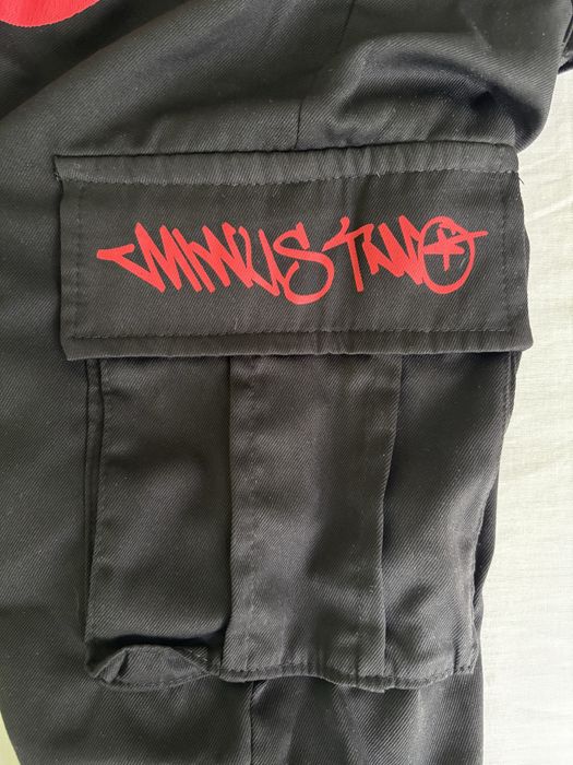 Minus Two Cargo Black/Red