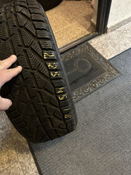 Cauciucuri iarna RIKEN SNOW  225 45 r18