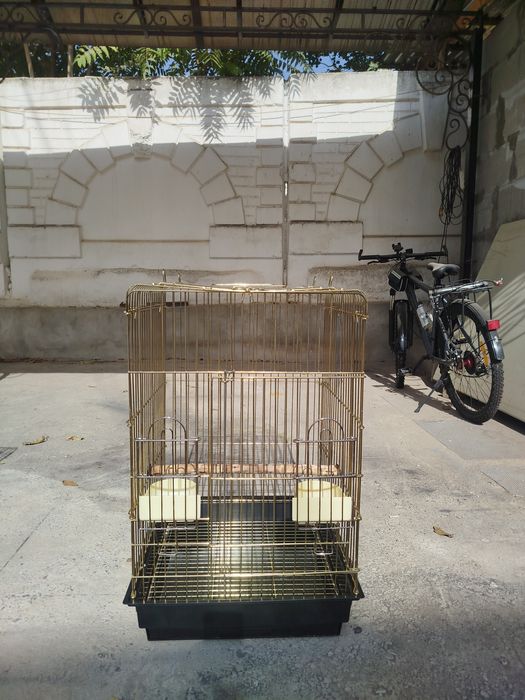 Продаётся клетка