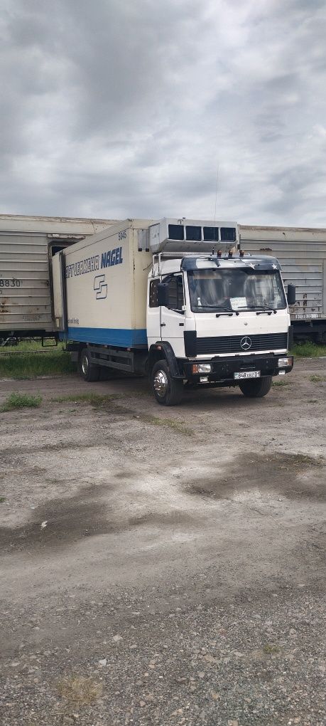 Продается Мерседес 1317 РЕФРИЖЕРАТОР