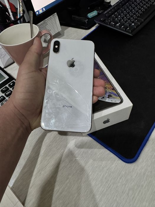 Iphone XS MAX sotiladi