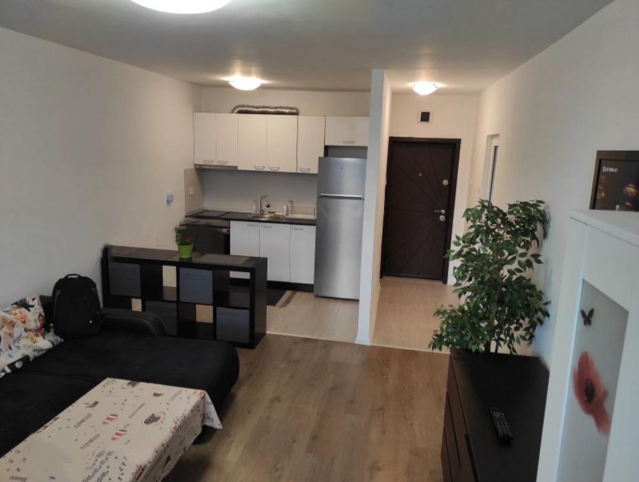 Дава се под наем Едностаен апартамент в София, Младост 2 - 35 кв.м за 398.82 € - Снимка #2