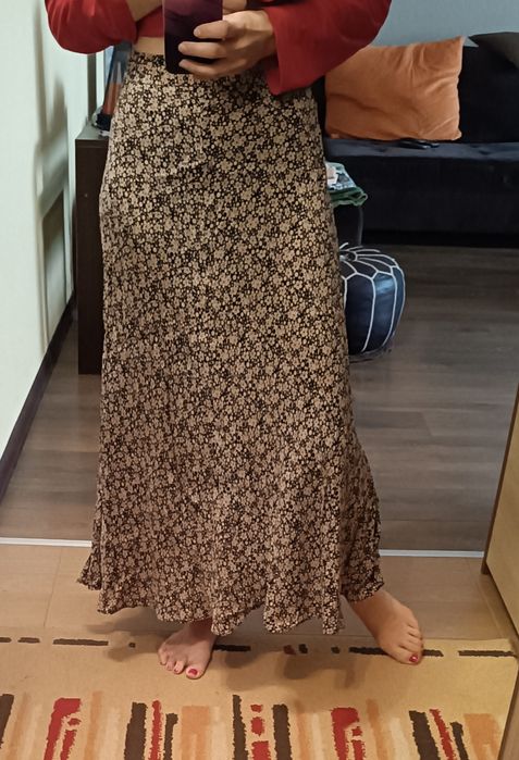 Zara висококачествена пола