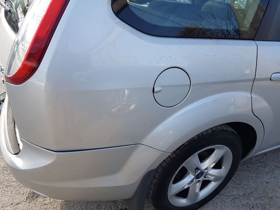 Aripa Dreapta Spate Ford Focus 2 2007 - 2011 Cod Culoare: O3