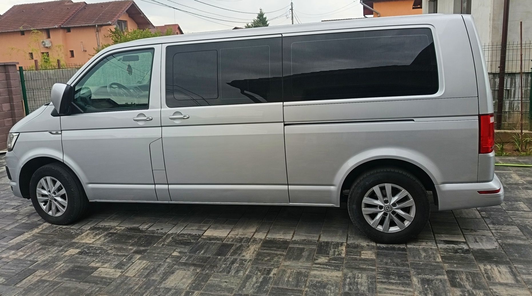 Volkswagen Caravelle T6 2.0 TDI 110 kW LR Comfortline DSG